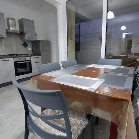Nyaraló Casa Salento Aradeo
